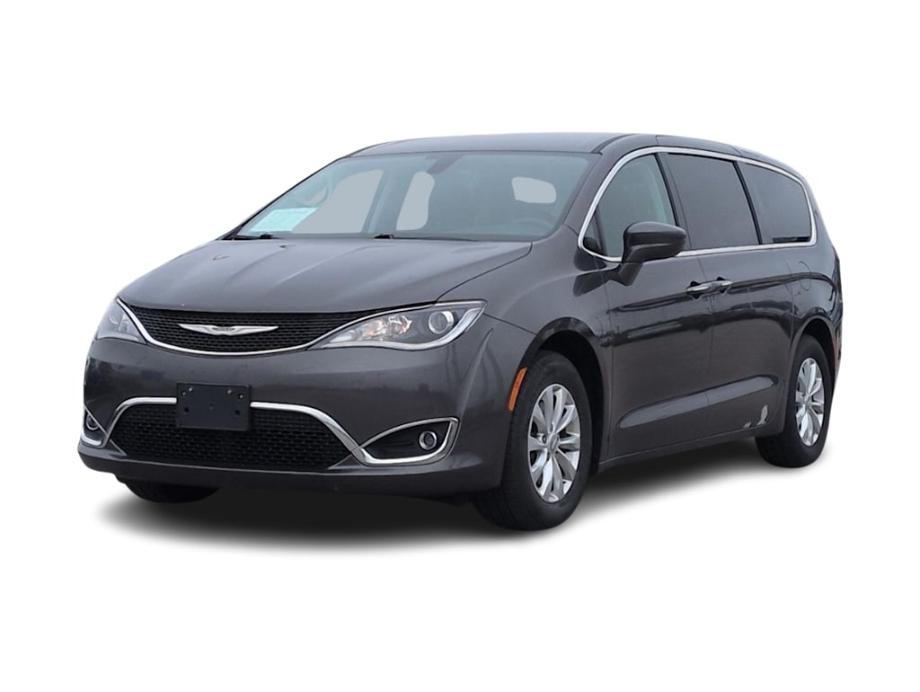Thumbnail: 2018 Chrysler Pacifica - 20