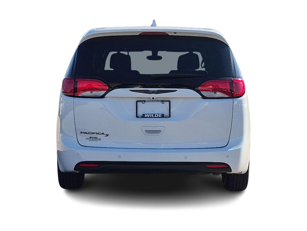 Thumbnail: 2019 Chrysler Pacifica - 5