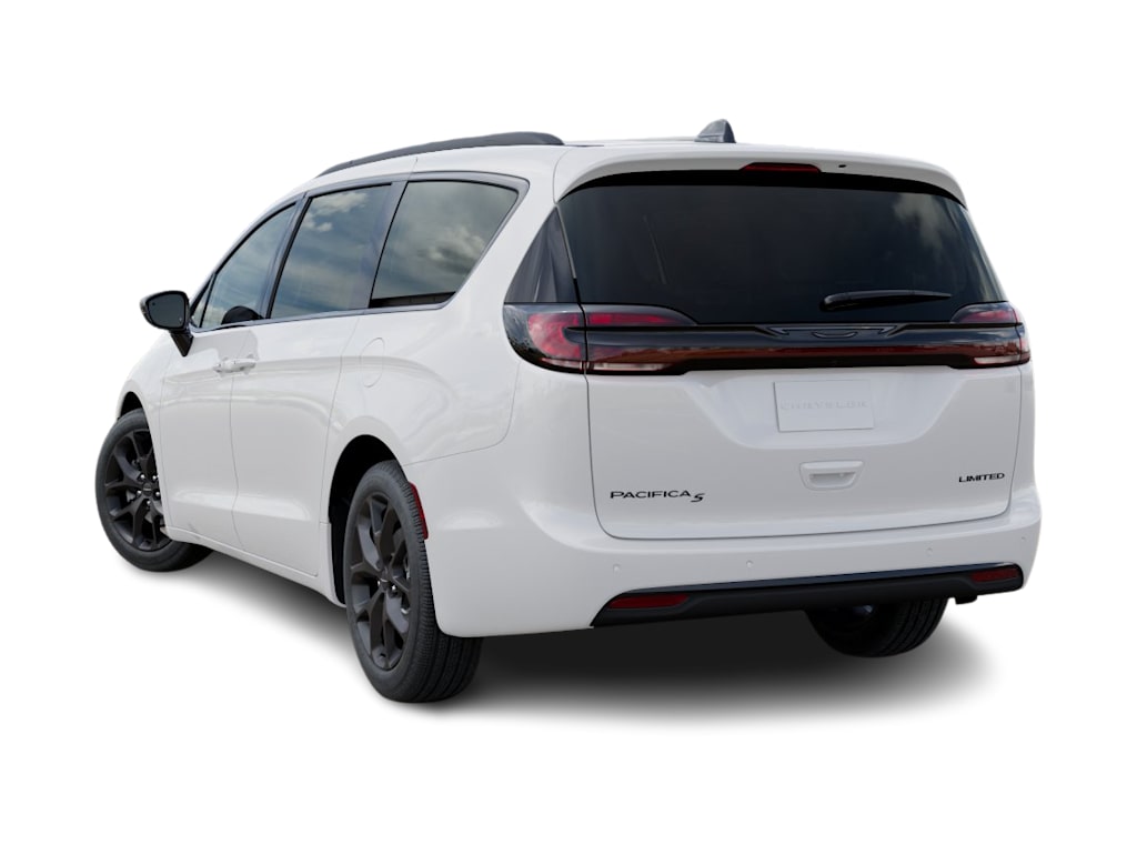 Thumbnail: 2027 Chrysler Pacifica - 3
