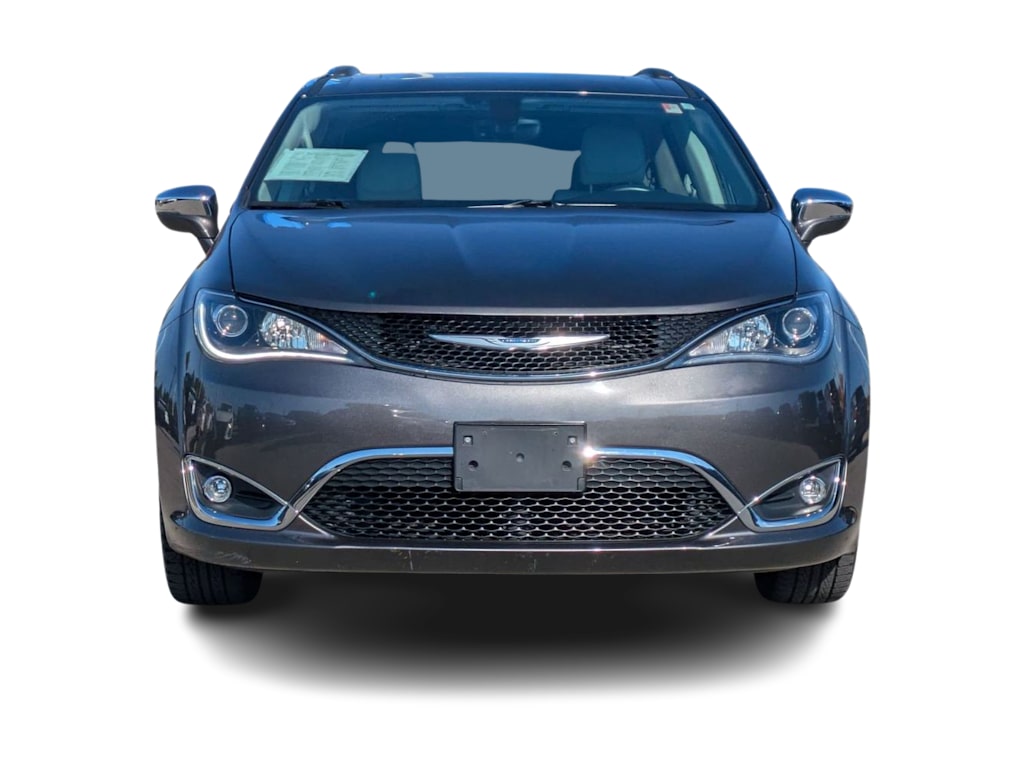 Thumbnail: 2017 Chrysler Pacifica - 6