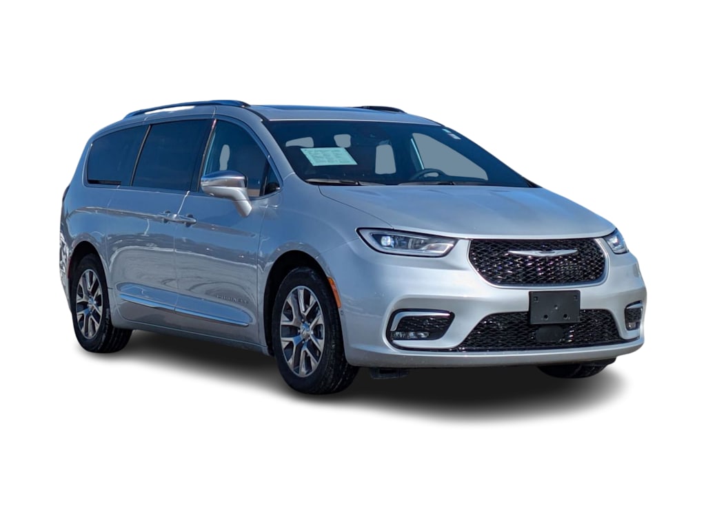 Thumbnail: 2024 Chrysler Pacifica - 22