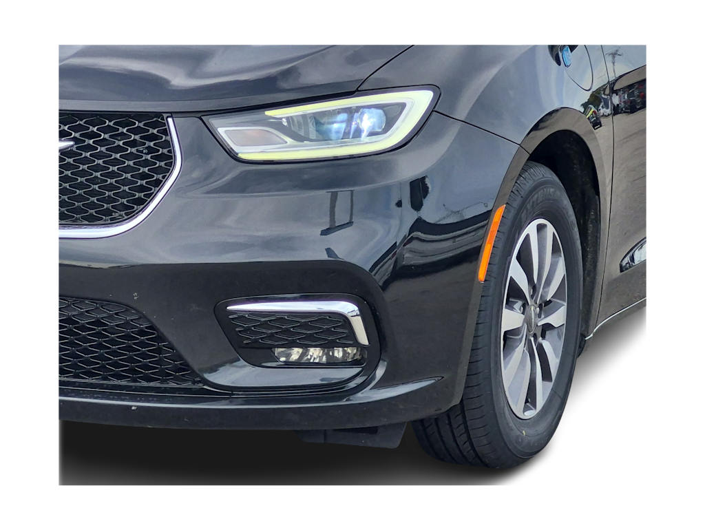 Thumbnail: 2024 Chrysler Pacifica - 23