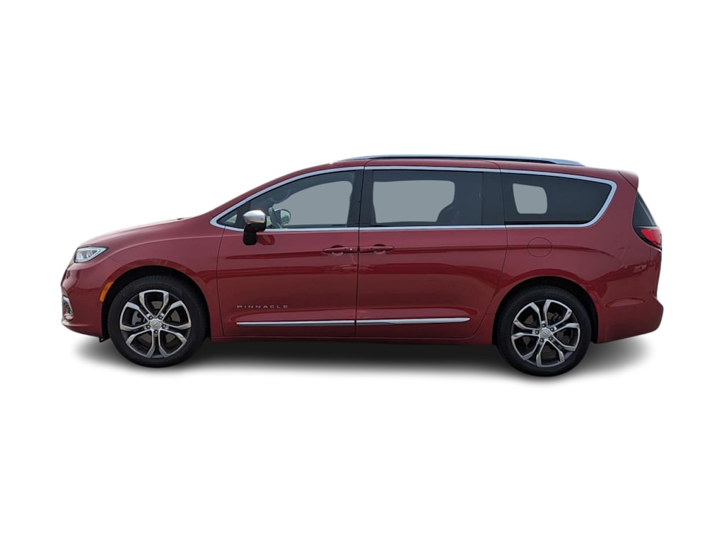 Thumbnail: 2025 Chrysler Pacifica - 3