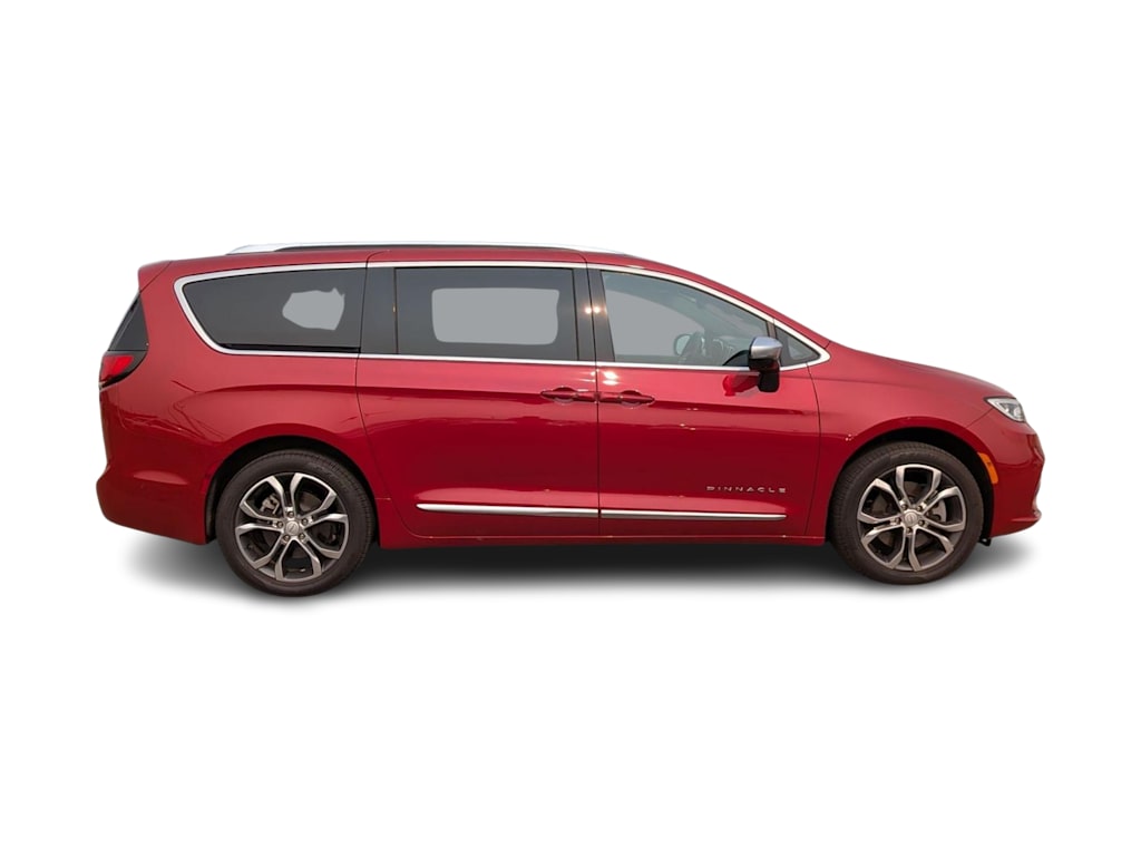 Thumbnail: 2025 Chrysler Pacifica - 20