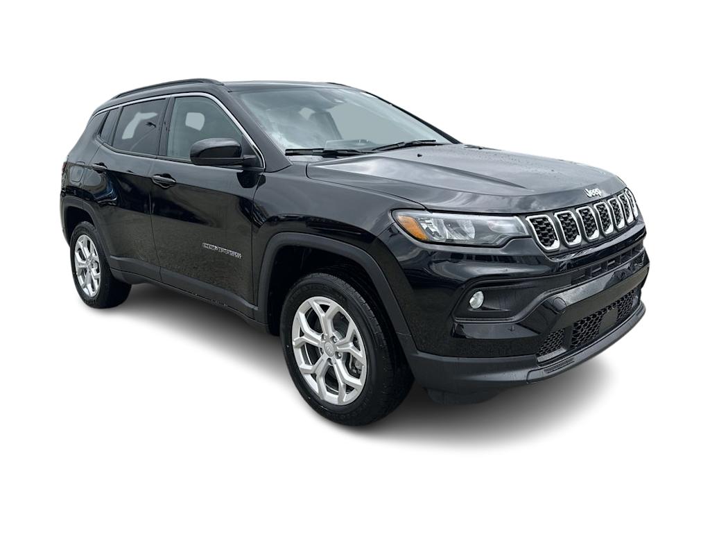 2024 Jeep Compass Latitude 21