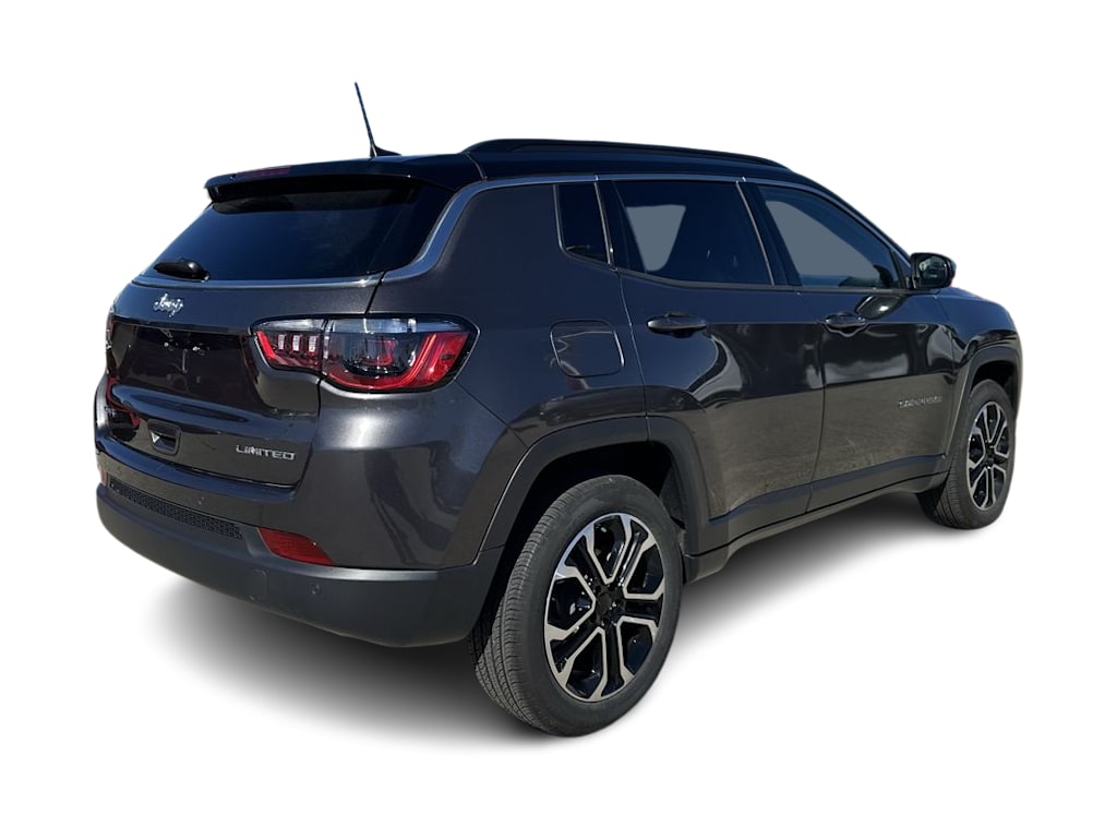 2024 Jeep Compass Limited 19