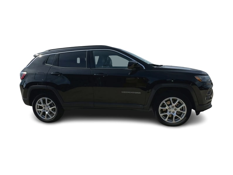 2024 Jeep Compass Latitude 21