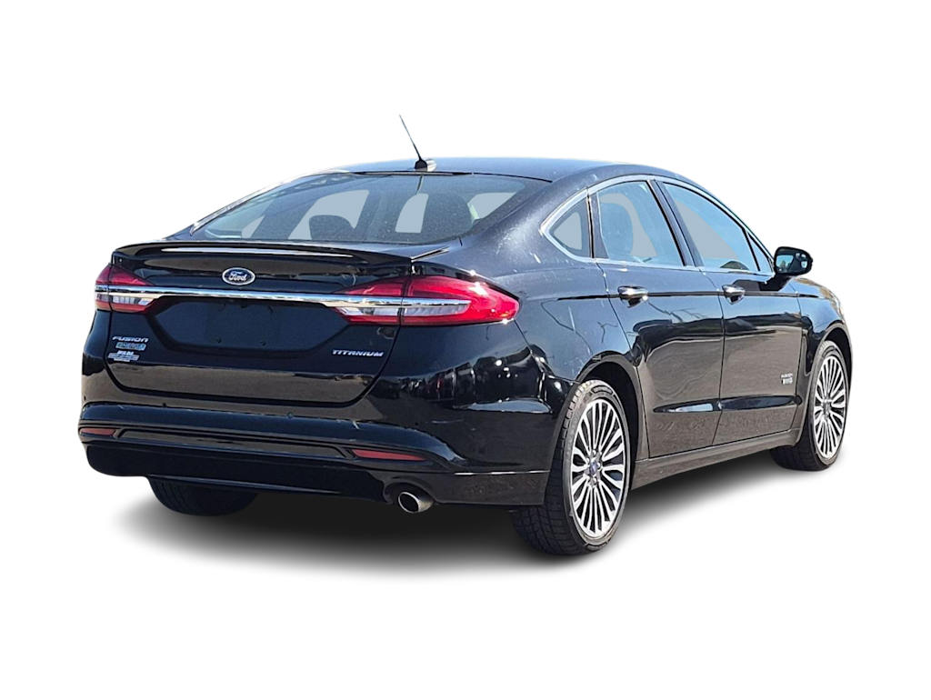 Thumbnail: 2017 Ford Fusion - 18