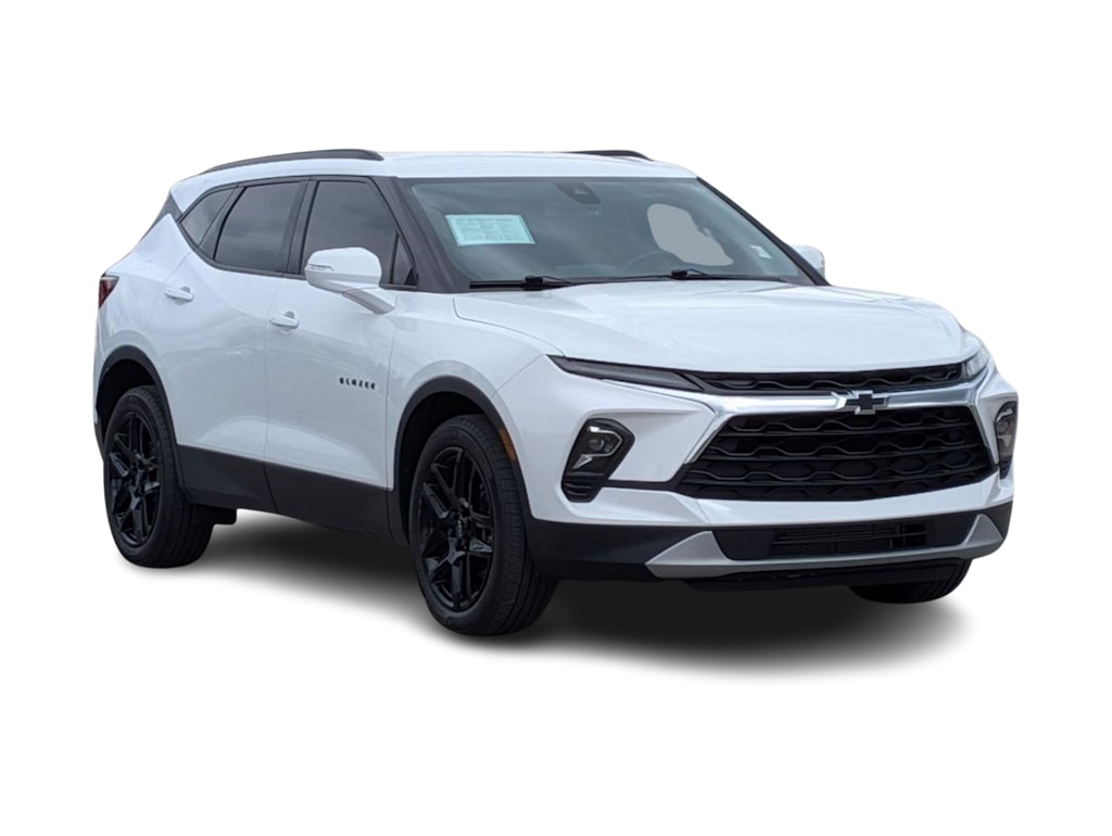 Thumbnail: 2023 Chevrolet Blazer - 22