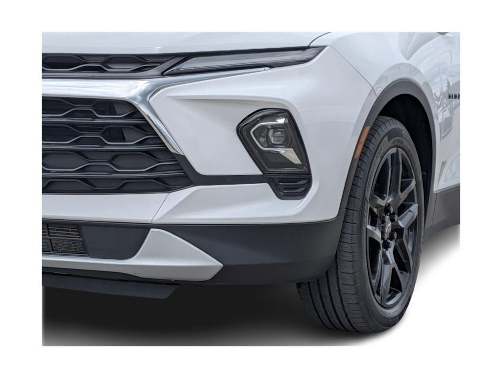 Thumbnail: 2023 Chevrolet Blazer - 24