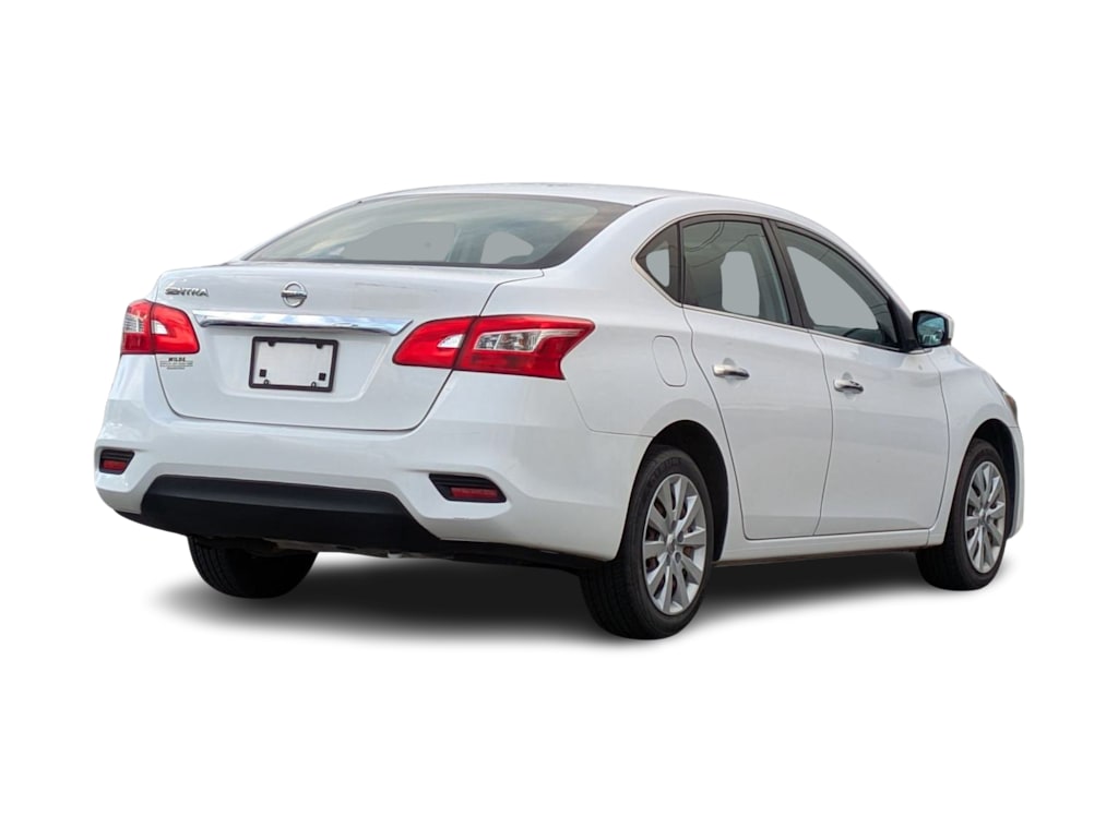 Thumbnail: 2016 Nissan Sentra - 20