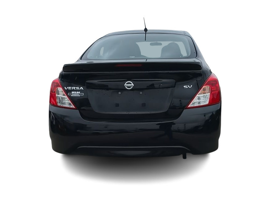 2019 Nissan Versa SV 20