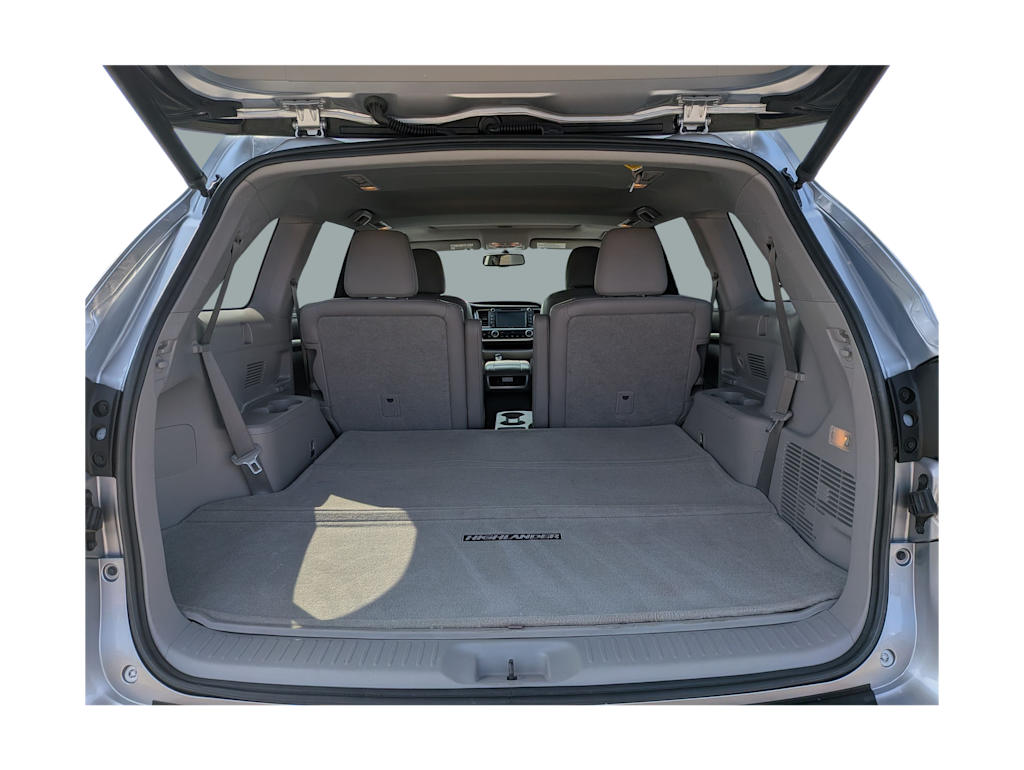Thumbnail: 2015 Toyota Highlander - 15