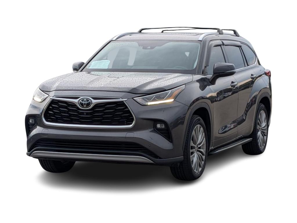 Thumbnail: 2022 Toyota Highlander - 23
