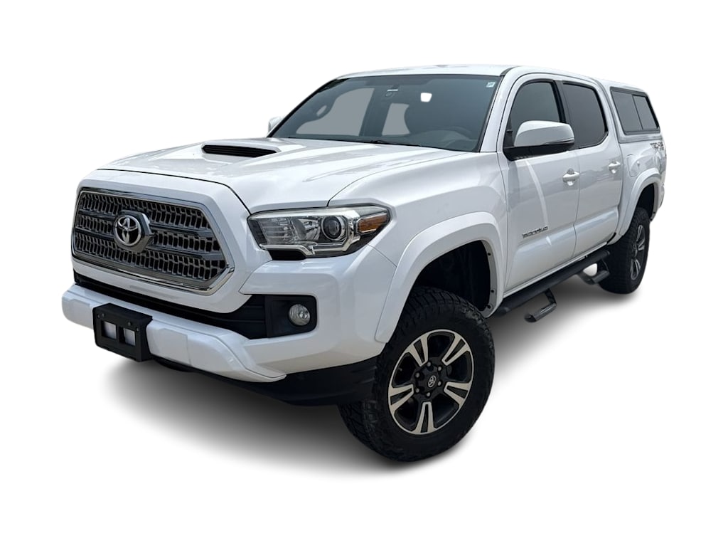 Used 2017 Toyota Tacoma TRD Sport with VIN 5TFCZ5AN9HX078922 for sale in Casper, WY