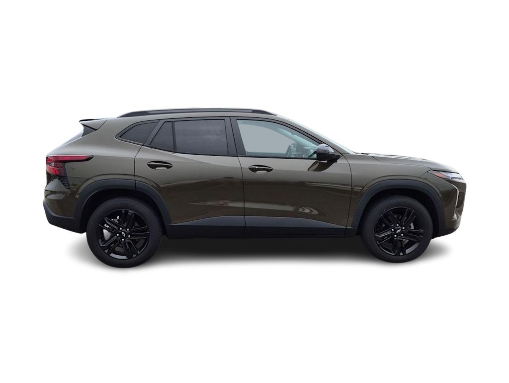 Thumbnail: 2024 Chevrolet Trax - 20