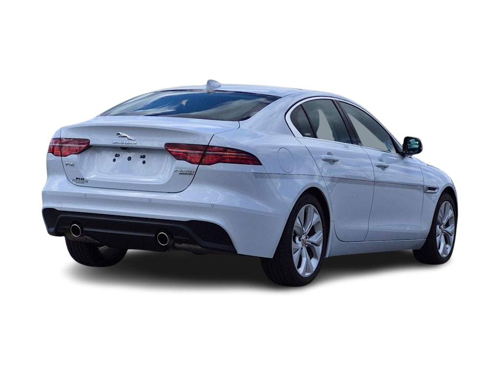 Thumbnail: 2020 Jaguar XE - 19