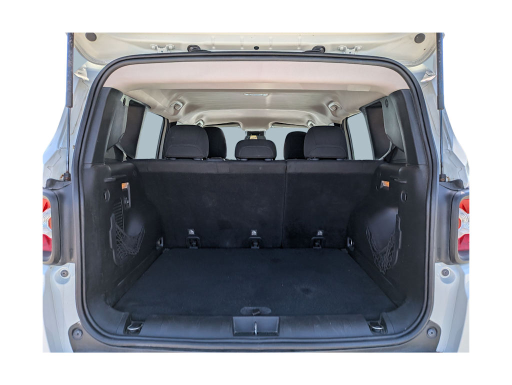 Thumbnail: 2017 Jeep Renegade - 16