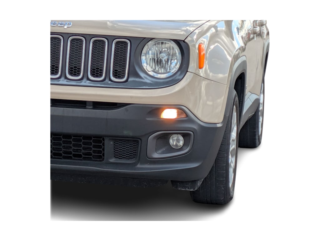 Thumbnail: 2016 Jeep Renegade - 21