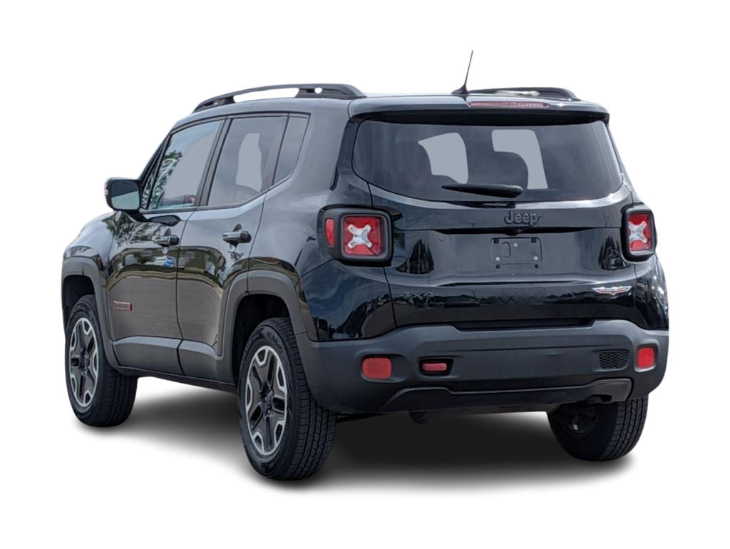 Thumbnail: 2016 Jeep Renegade - 4