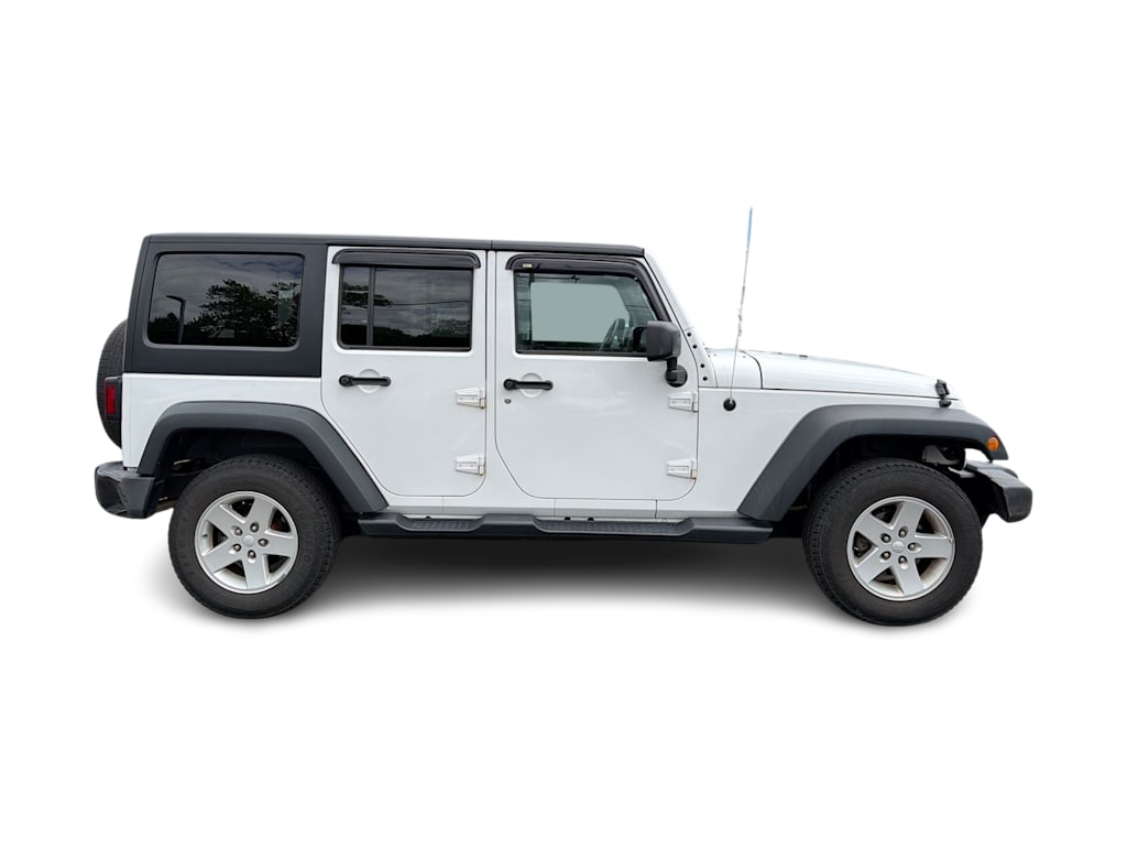 Thumbnail: 2017 Jeep Wrangler - 23