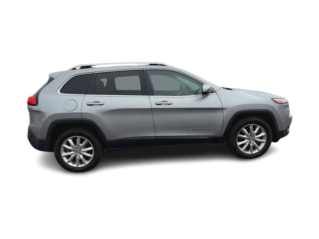 Thumbnail: 2017 Jeep Cherokee - 21
