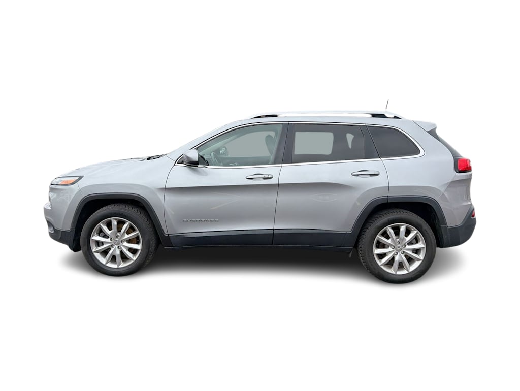 Thumbnail: 2017 Jeep Cherokee - 22