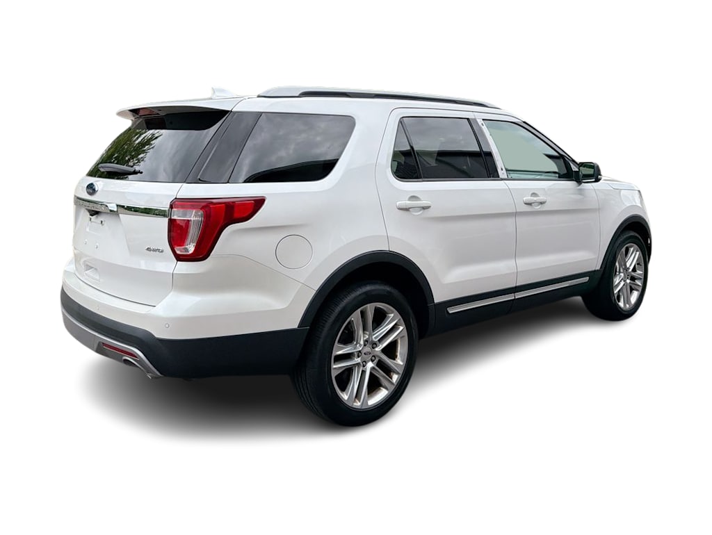 Thumbnail: 2017 Ford Explorer - 24