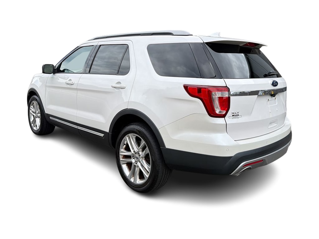 Thumbnail: 2017 Ford Explorer - 4