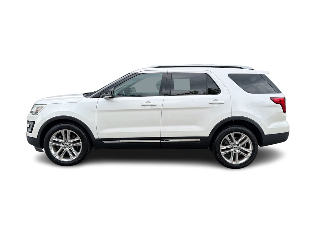 Thumbnail: 2017 Ford Explorer - 22