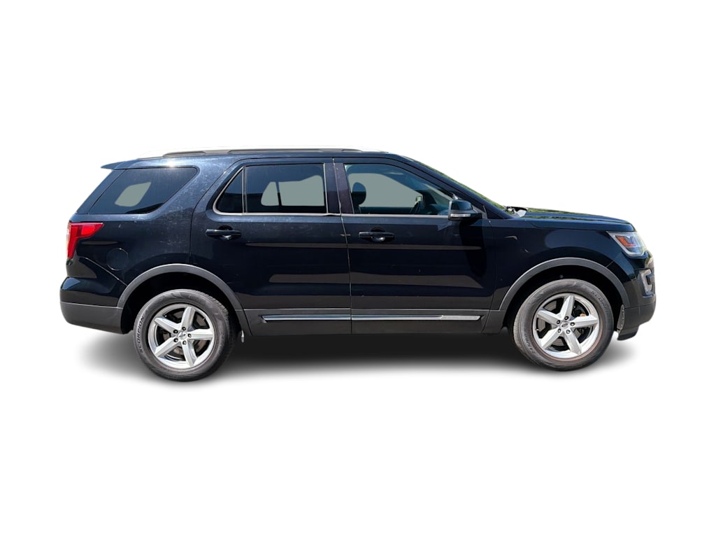 Thumbnail: 2016 Ford Explorer - 23