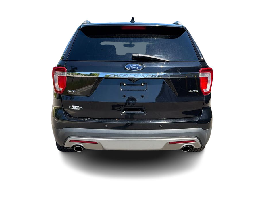Thumbnail: 2016 Ford Explorer - 21
