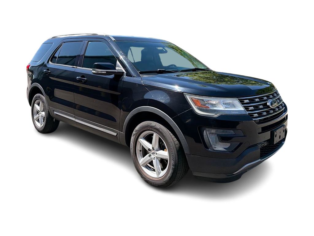 Thumbnail: 2016 Ford Explorer - 24