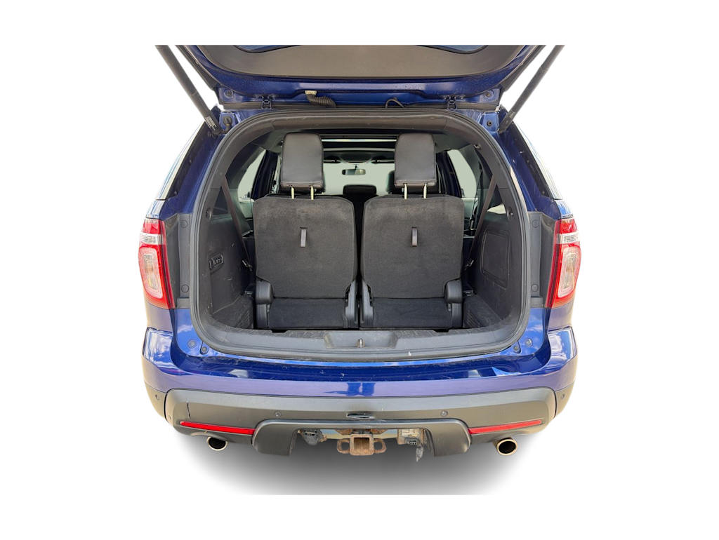 Thumbnail: 2015 Ford Explorer - 16