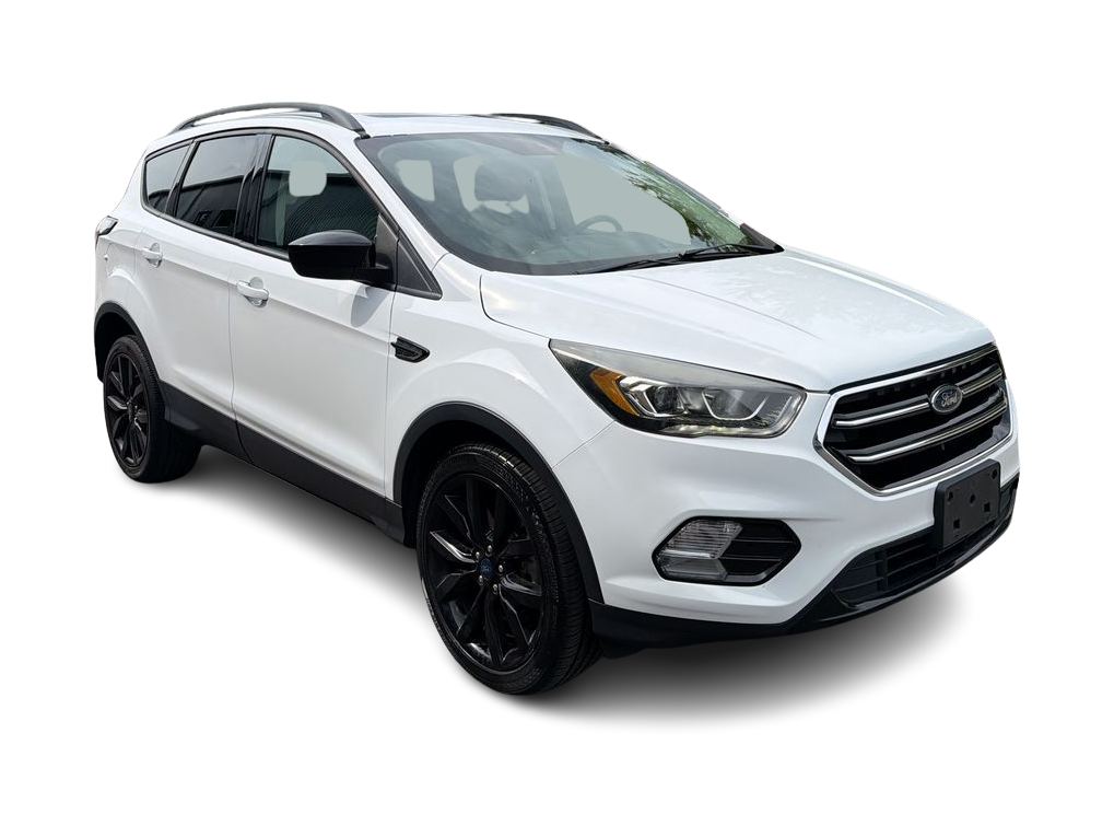 Thumbnail: 2017 Ford Escape - 26