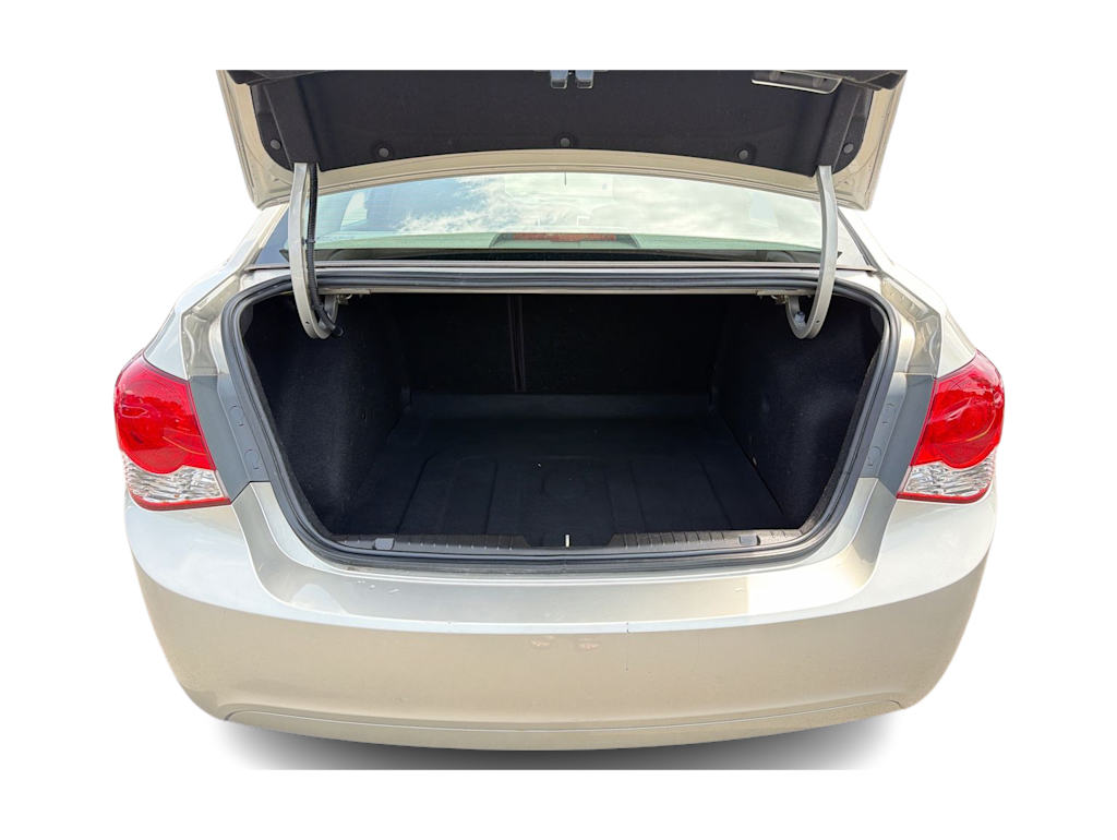 Thumbnail: 2013 Chevrolet Cruze - 15