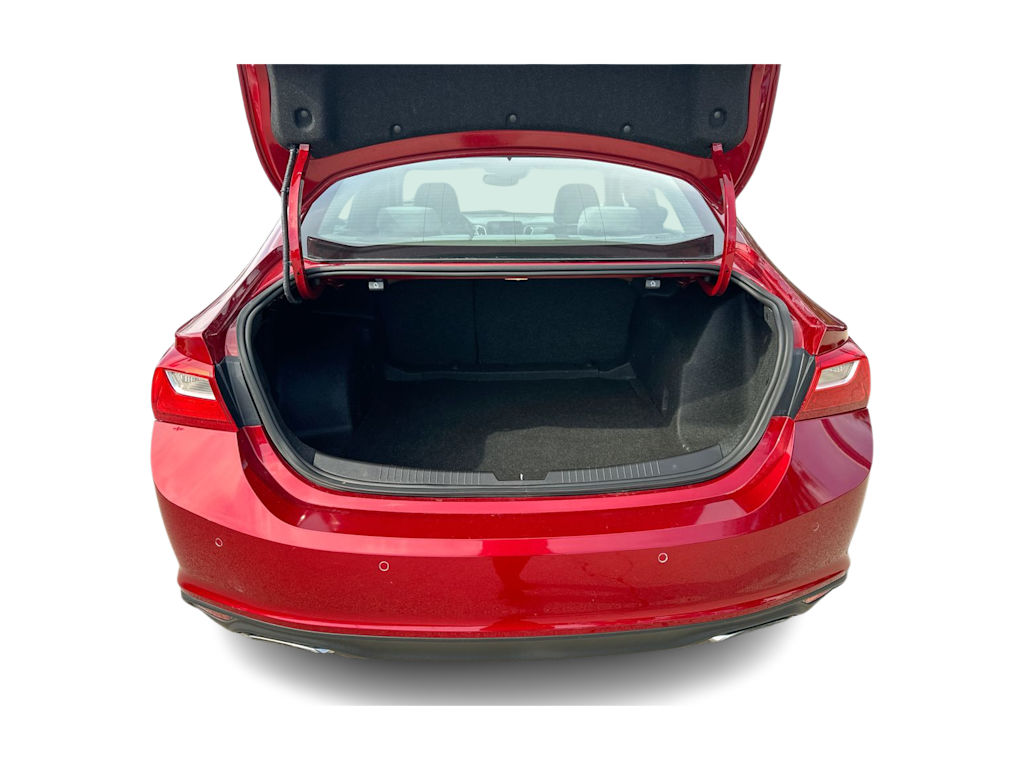 Thumbnail: 2016 Chevrolet Malibu - 16