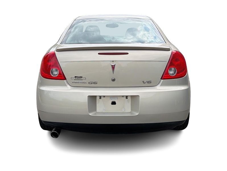 Thumbnail: 2009 Pontiac G6 - 21