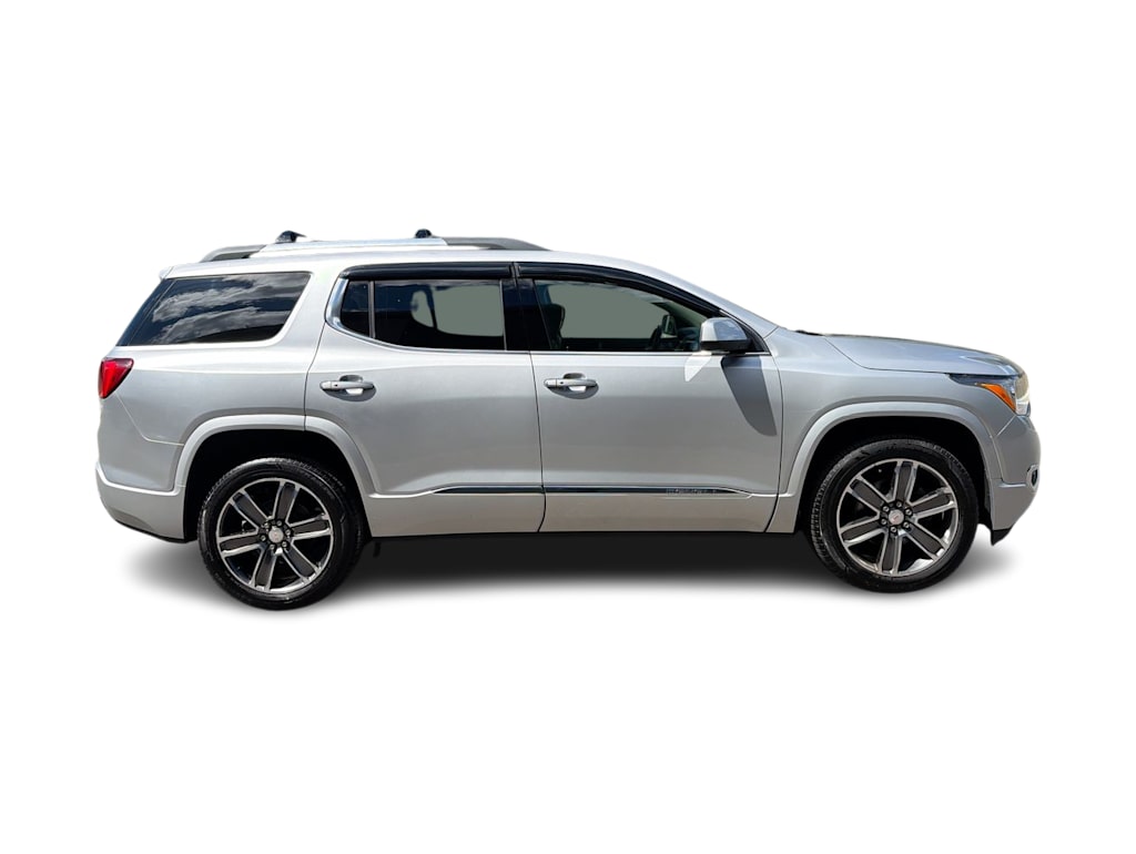 Thumbnail: 2017 GMC Acadia - 25