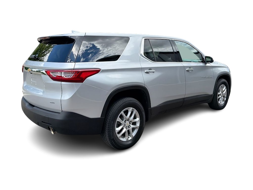 Thumbnail: 2020 Chevrolet Traverse - 23