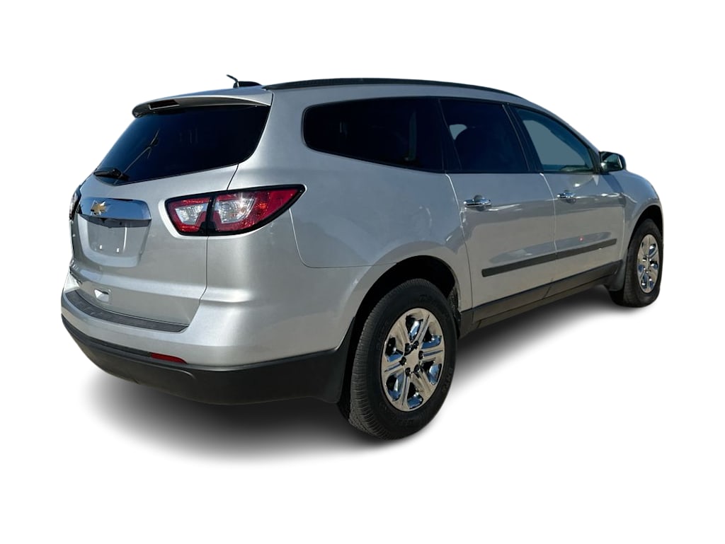 Thumbnail: 2017 Chevrolet Traverse - 25
