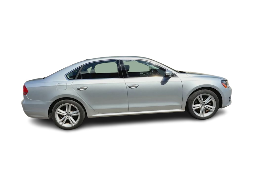 Thumbnail: 2014 Volkswagen Passat - 21