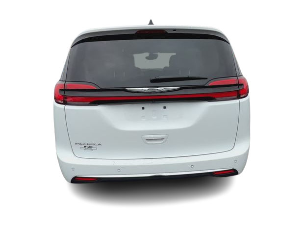 Thumbnail: 2024 Chrysler Pacifica - 5