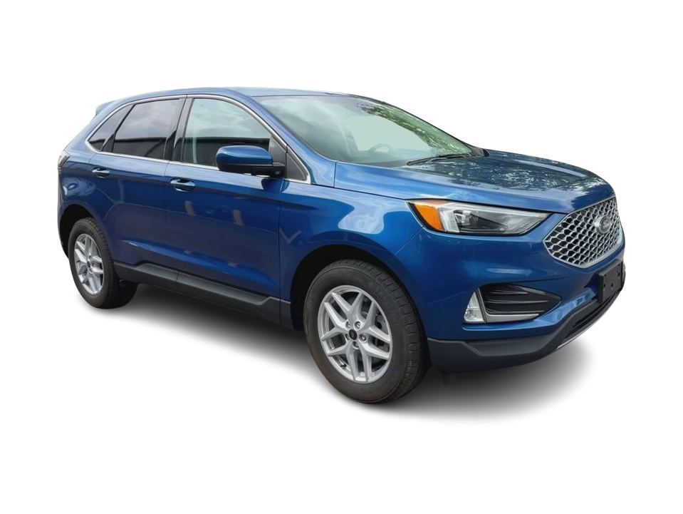 Thumbnail: 2023 Ford Edge - 17