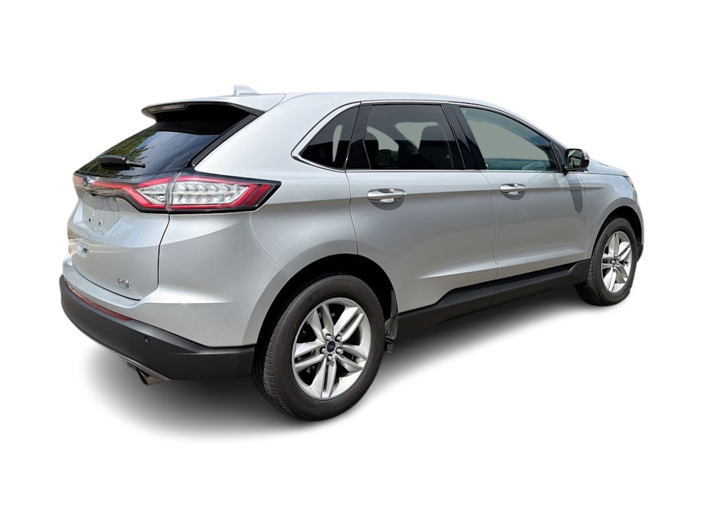 Thumbnail: 2015 Ford Edge - 24