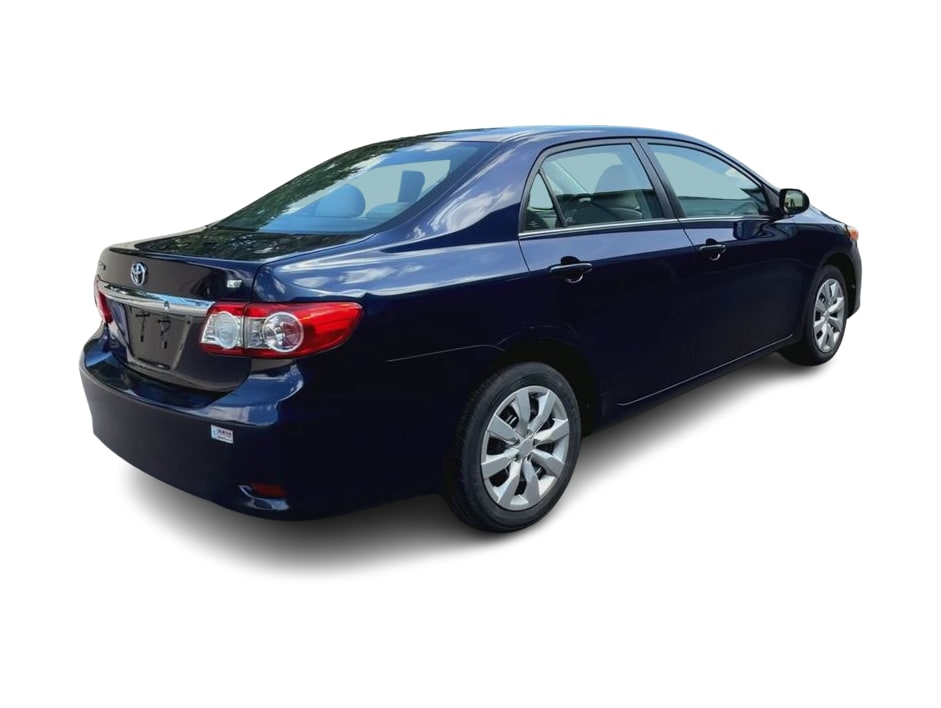 Thumbnail: 2013 Toyota Corolla - 19