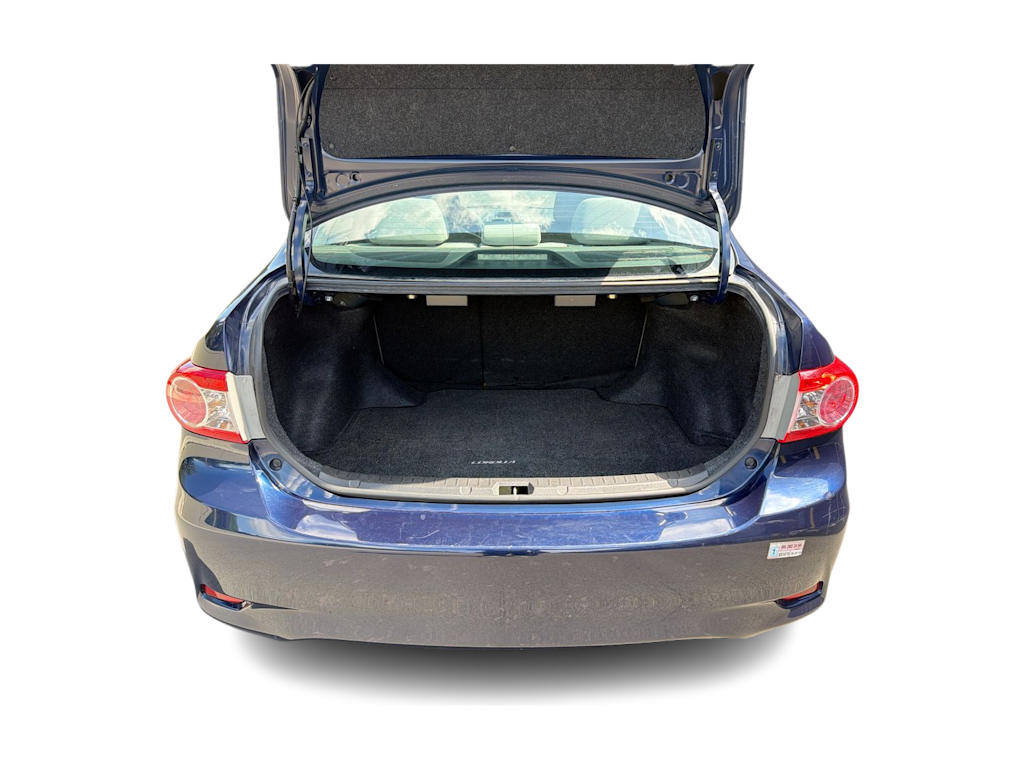 Thumbnail: 2013 Toyota Corolla - 15