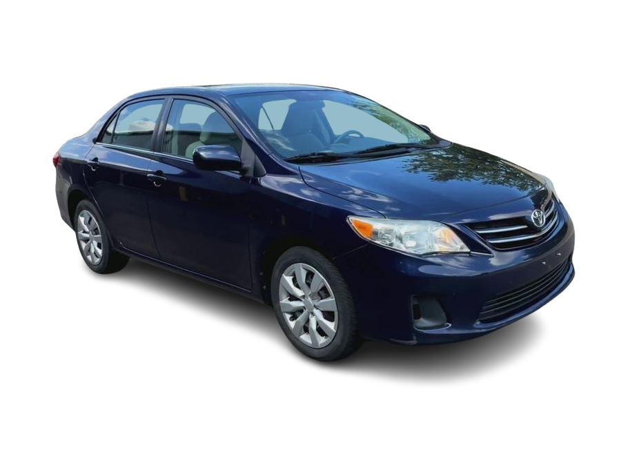 Thumbnail: 2013 Toyota Corolla - 17