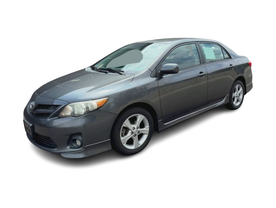 Thumbnail: 2013 Toyota Corolla - 15