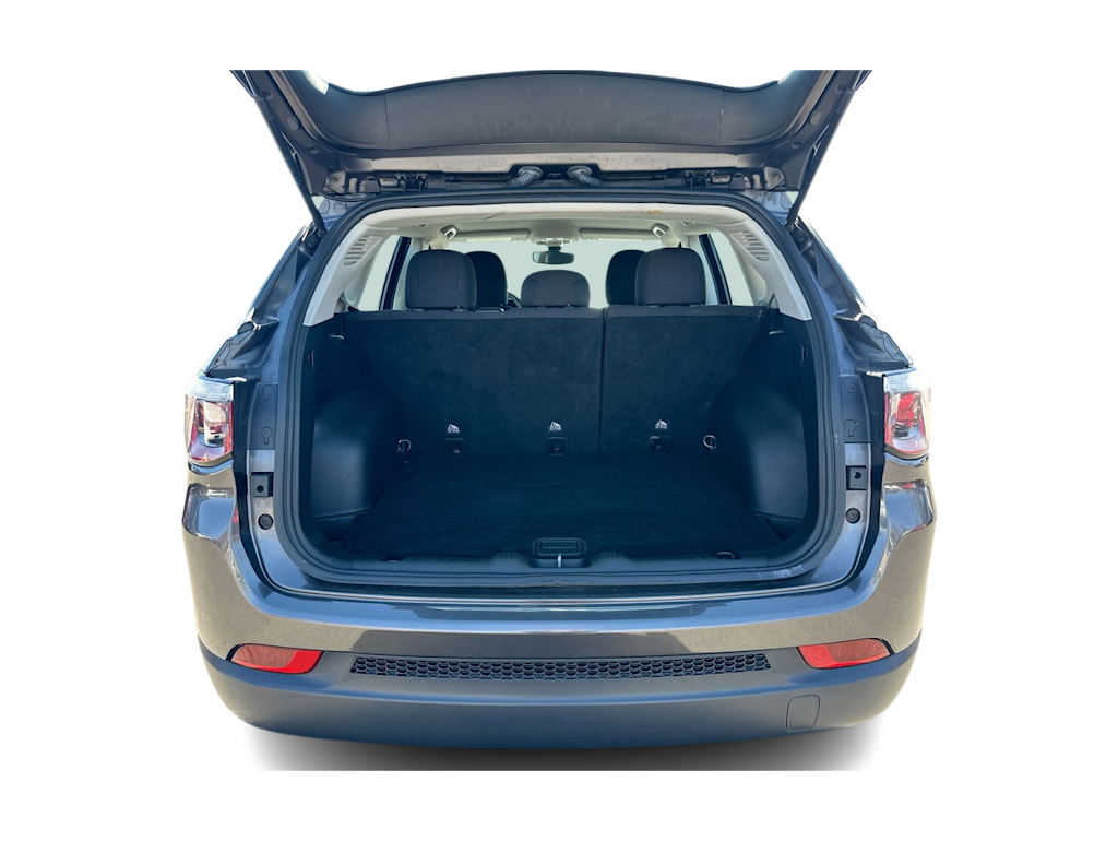 Thumbnail: 2019 Jeep Compass - 16